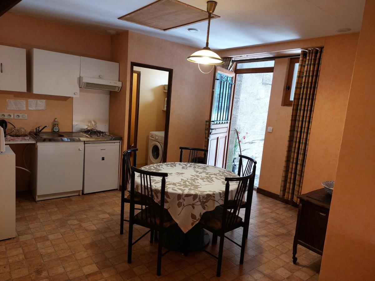 Chambre Familiale Treignac 외부 사진